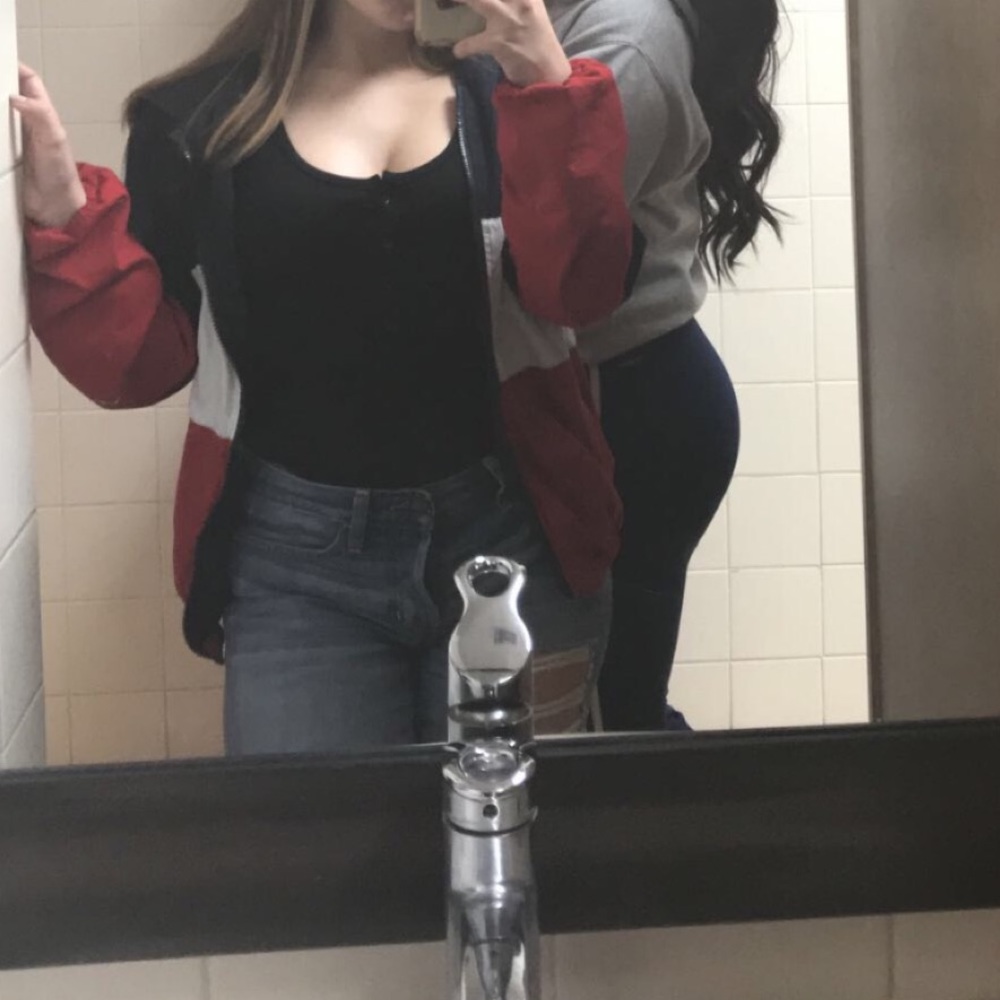 Abercrombie & Fitch new simple black tank